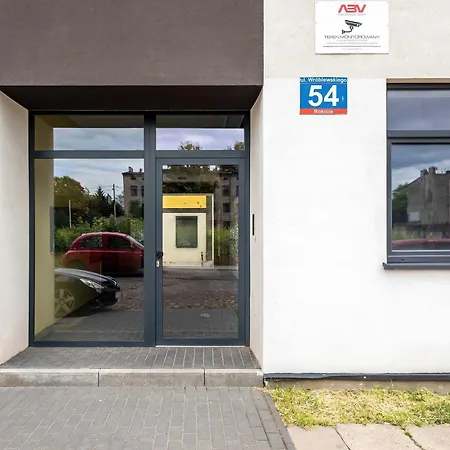 Lejlighed Cozy Suitable For 2 People By Renters Łódź