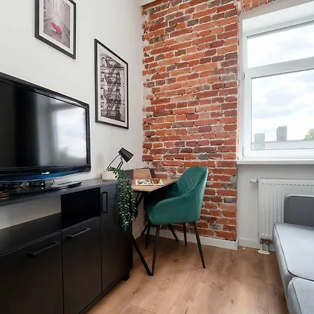 Modern Suitable For 2 People By Renters Apartman